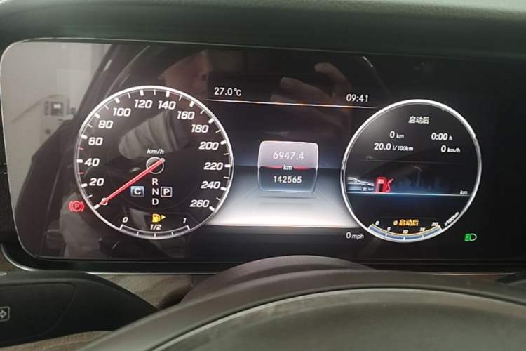 Used Mercedes-Benz E-Class 2018 Facelift E 200 L Instrument Cluster