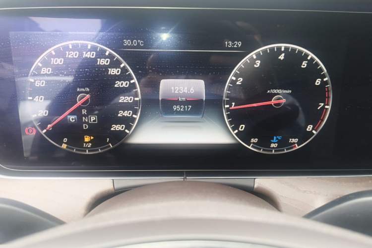 Used Mercedes-Benz E-Class 2018 Facelift E 200 L Instrument Cluster