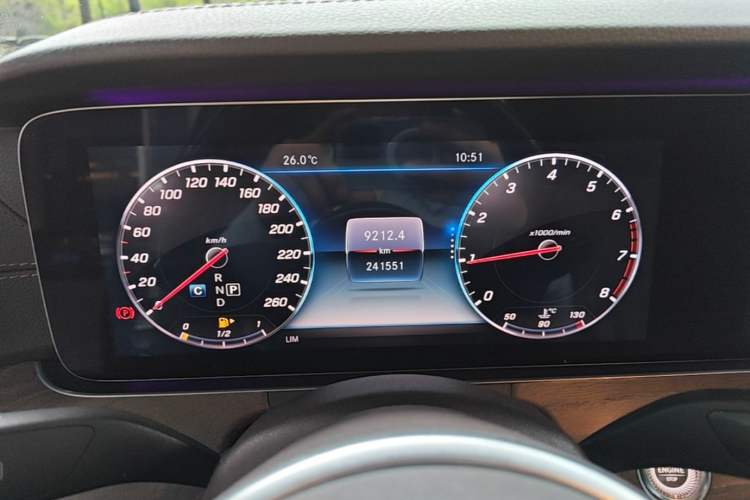 Used Mercedes-Benz E-Class 2018 Facelifted E 300 L Stylish Version Instrument Cluster