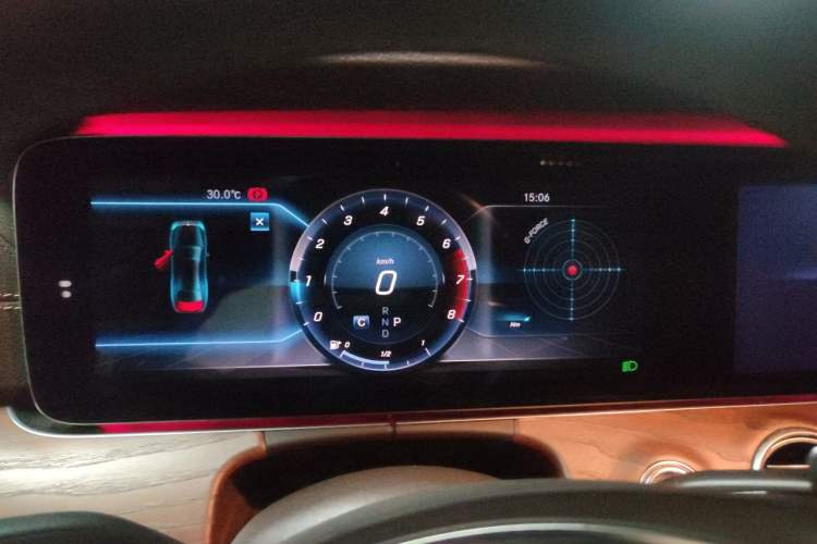 Used Mercedes-Benz E-Class 2018 Facelift E 200 L Instrument Cluster