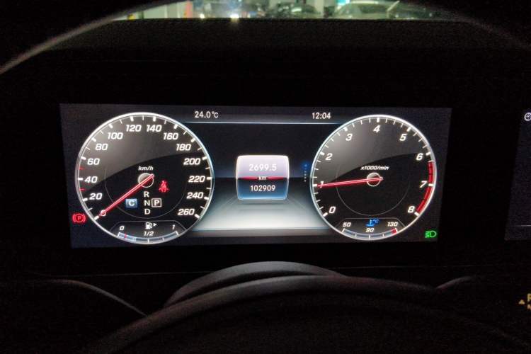 Used Mercedes-Benz E-Class 2018 E 300 L Luxury Model Instrument Cluster