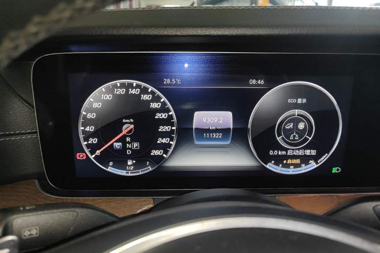 Used Mercedes-Benz E-Class 2018 Facelifted E 300 L Stylish Version Instrument Cluster