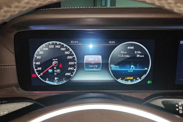 Used Mercedes-Benz E-Class 2018 Facelift E 200 L Instrument Cluster