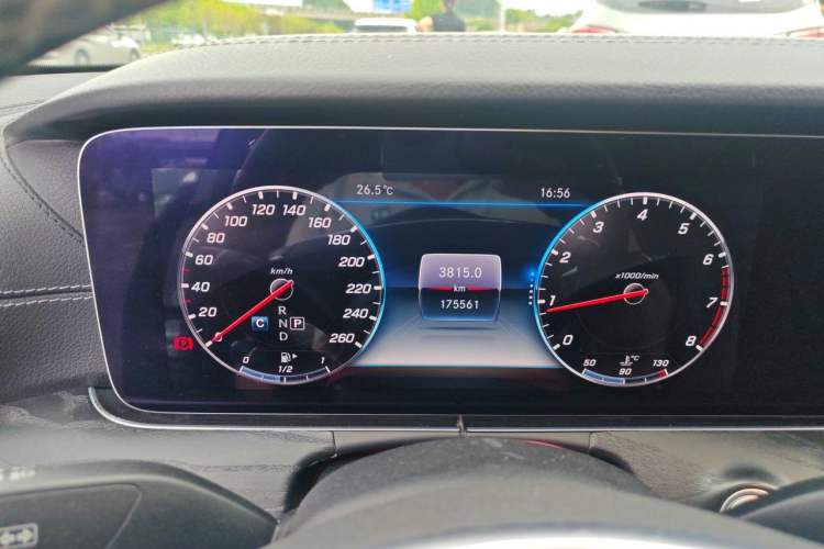 Used Mercedes-Benz E-Class 2018 Restyled E 300 L Sporty and Stylish Edition Instrument Cluster