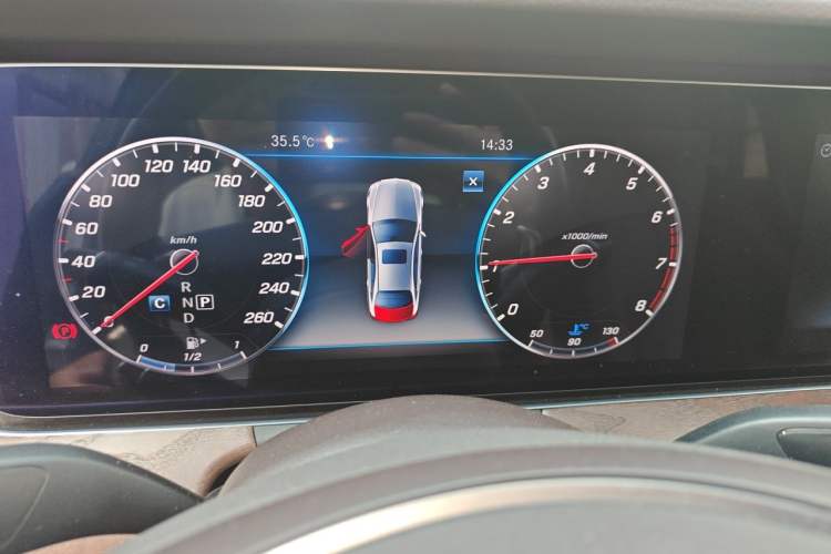 Used Mercedes-Benz E-Class 2018 E 200 L Instrument Cluster