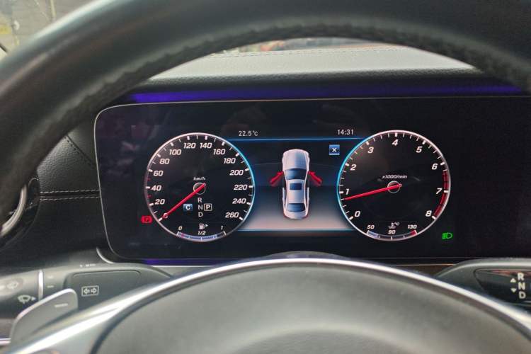Used Mercedes-Benz E-Class 2018 Facelift E 200 L Sport Edition Instrument Cluster