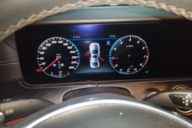 Used Mercedes-Benz E-Class 2018 E 300 L Luxury Model Instrument Cluster