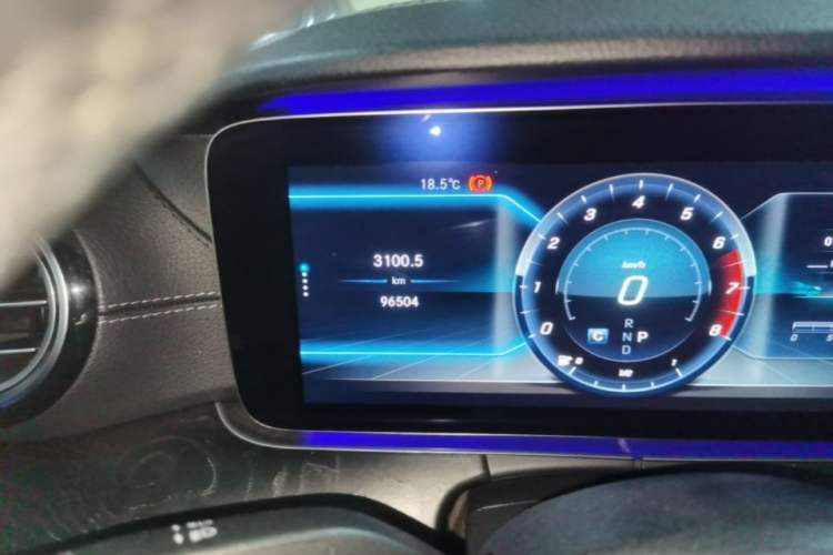 Used Mercedes-Benz E-Class 2018 Facelift E 200 L Sport 4MATIC Instrument Cluster