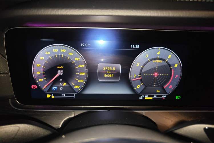 Used Mercedes-Benz E-Class 2018 E 300 L Sport Luxury Edition Instrument Cluster