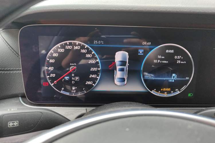 Used Mercedes-Benz E-Class 2018 E 200 Sport 4MATIC Instrument Cluster