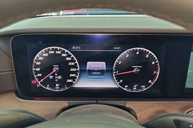 Used Mercedes-Benz E-Class 2018 Facelift E 300 L Luxury Edition Instrument Cluster