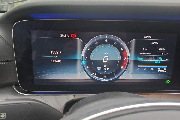 Used Mercedes-Benz E-Class 2018 E 300 L Sport Luxury Edition Instrument Cluster