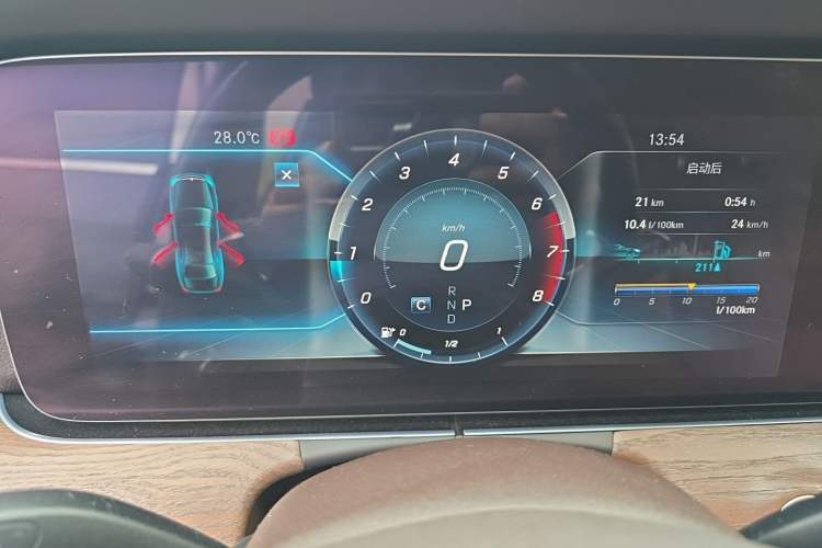 Used Mercedes-Benz E-Class 2018 Facelifted E 300 L Stylish Version Instrument Cluster