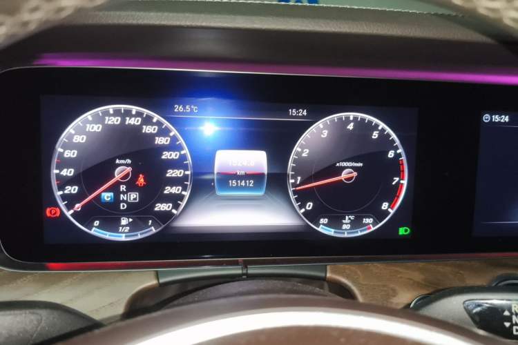 Used Mercedes-Benz E-Class 2018 Facelifted E 300 L Stylish Version Instrument Cluster