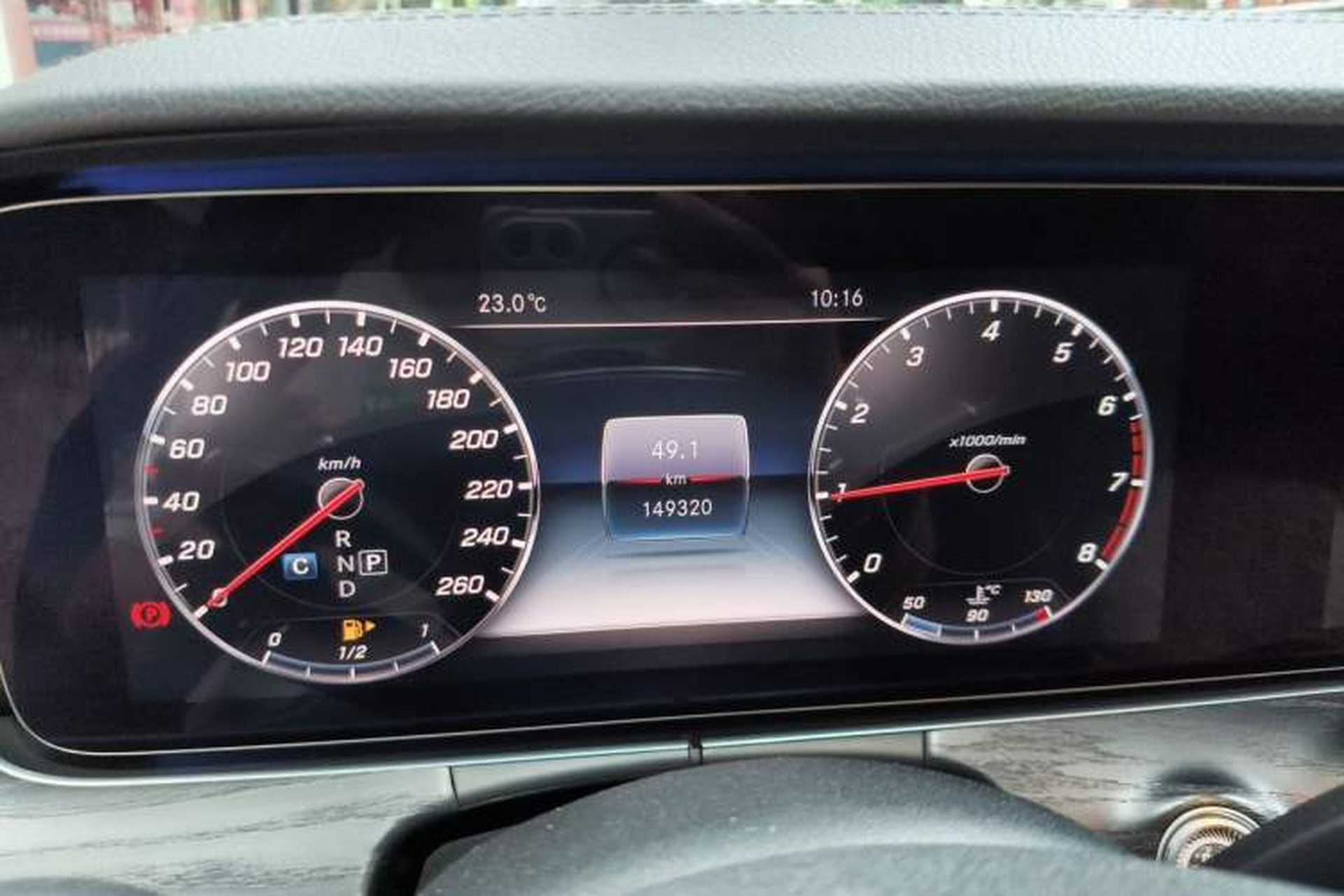 Used Mercedes-Benz E-Class 2018 Restyled E 300 L Sporty and Stylish Edition Instrument Cluster