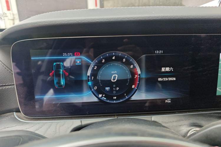 Used Mercedes-Benz E-Class 2018 E 200 L Sport Edition Instrument Cluster