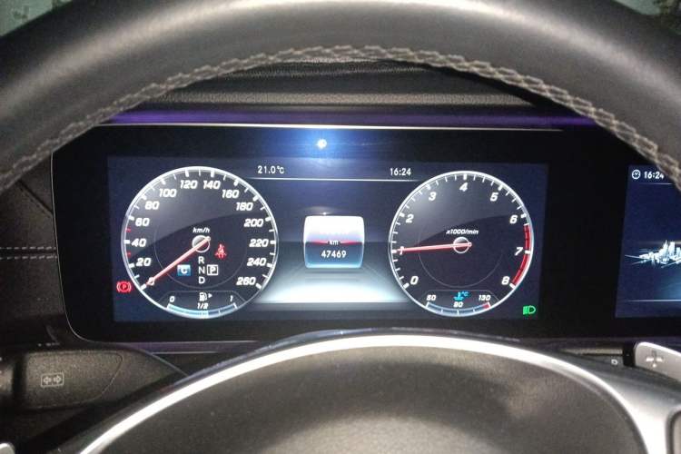 Used Mercedes-Benz E-Class 2018 Restyled E 300 L Sport Luxury Edition Instrument Cluster