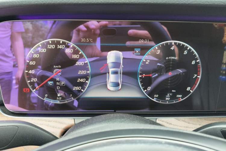 Used Mercedes-Benz E-Class 2018 Facelifted E 300 L Stylish Version Instrument Cluster