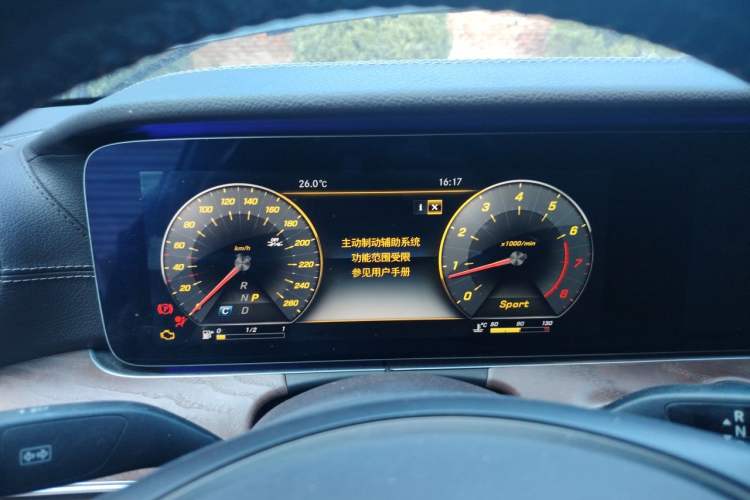 Used Mercedes-Benz E-Class 2018 Facelifted E 300 L Stylish Version Instrument Cluster