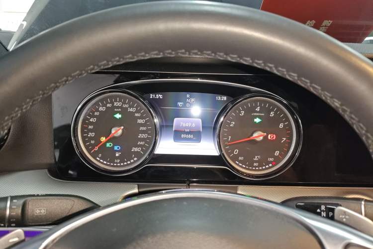 Used Mercedes-Benz E-Class 2018 E 200 Sport 4MATIC Instrument Cluster