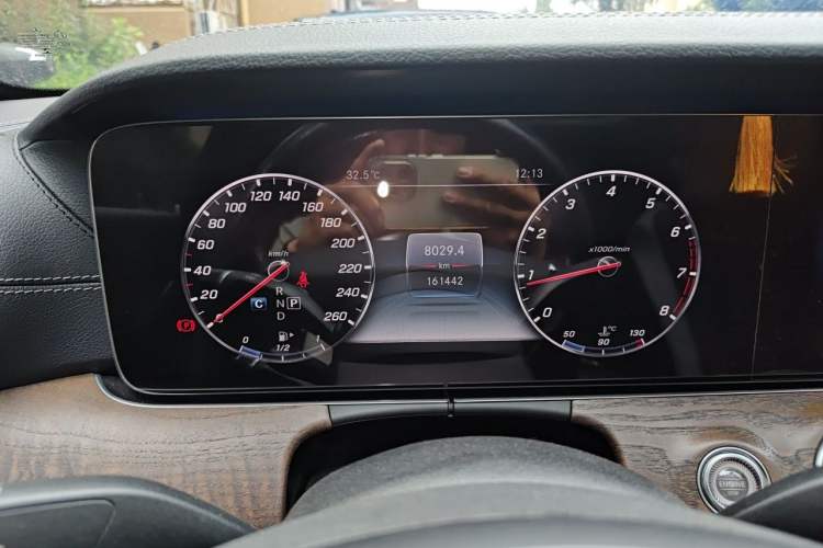 Used Mercedes-Benz E-Class 2018 Facelifted E 300 L Stylish Version Instrument Cluster