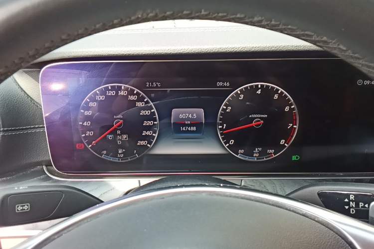 Used Mercedes-Benz E-Class 2018 Restyled E 300 L Sport Luxury Edition Instrument Cluster