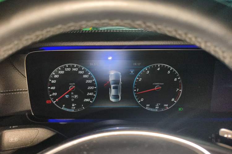 Used Mercedes-Benz E-Class 2018 E 300 L Sporty and Stylish Model Instrument Cluster
