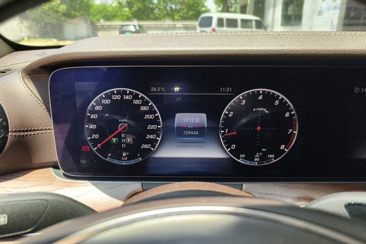 Used Mercedes-Benz E-Class 2018 Facelift E 300 L Luxury Edition Instrument Cluster