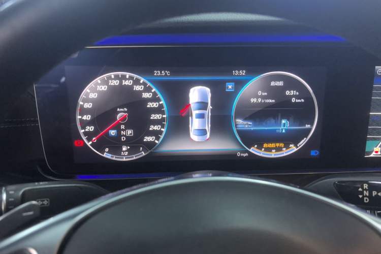Used Mercedes-Benz E-Class 2018 E 300 L Sporty and Stylish Model Instrument Cluster