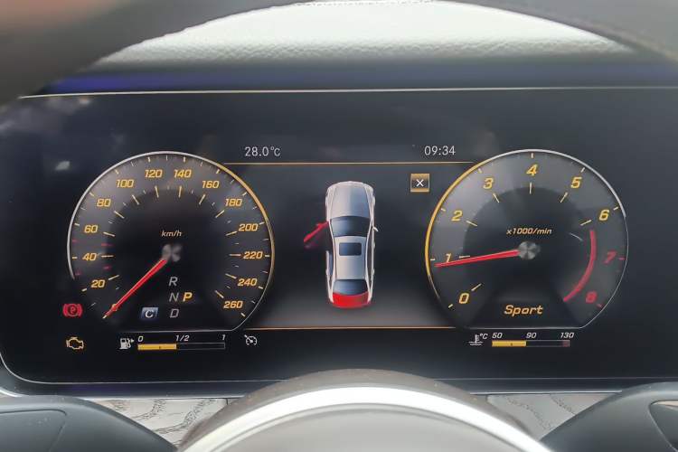 Used Mercedes-Benz E-Class 2018 Facelift E 200 L 4MATIC Instrument Cluster