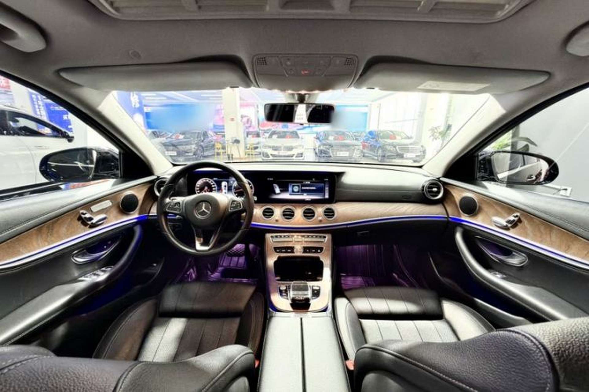 Used Mercedes-Benz E-Class 2018 Facelift E 200 L Interior 2