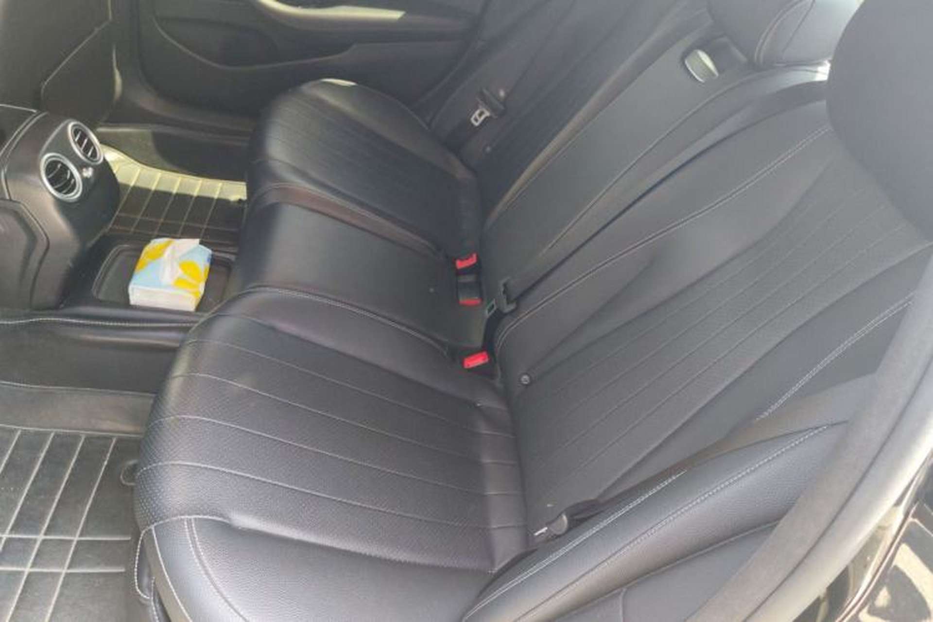 Used Mercedes-Benz E-Class 2018 Facelift E 200 L Interior 4