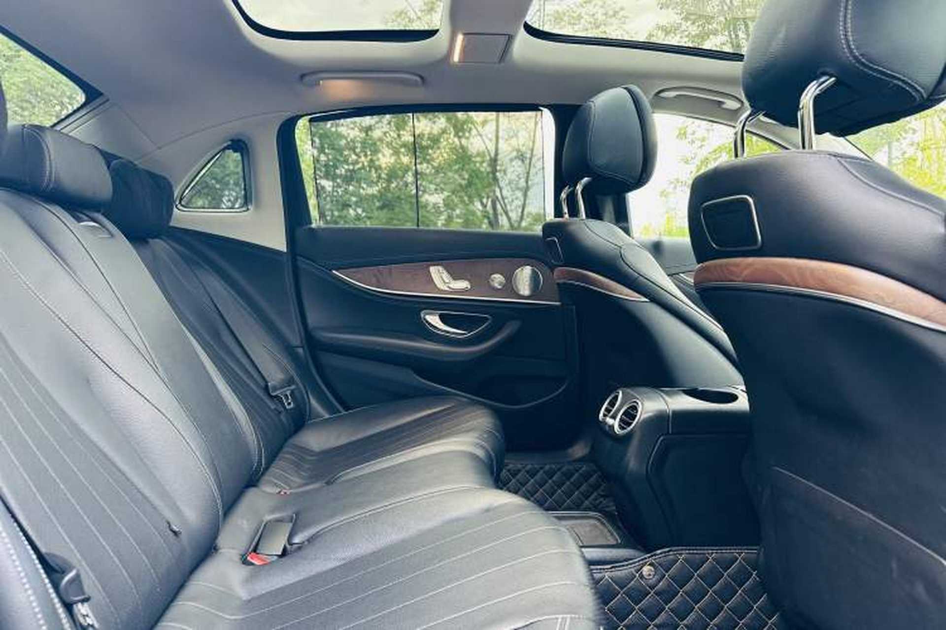Used Mercedes-Benz E-Class 2018 Facelift E 300 L Luxury Edition Interior 4