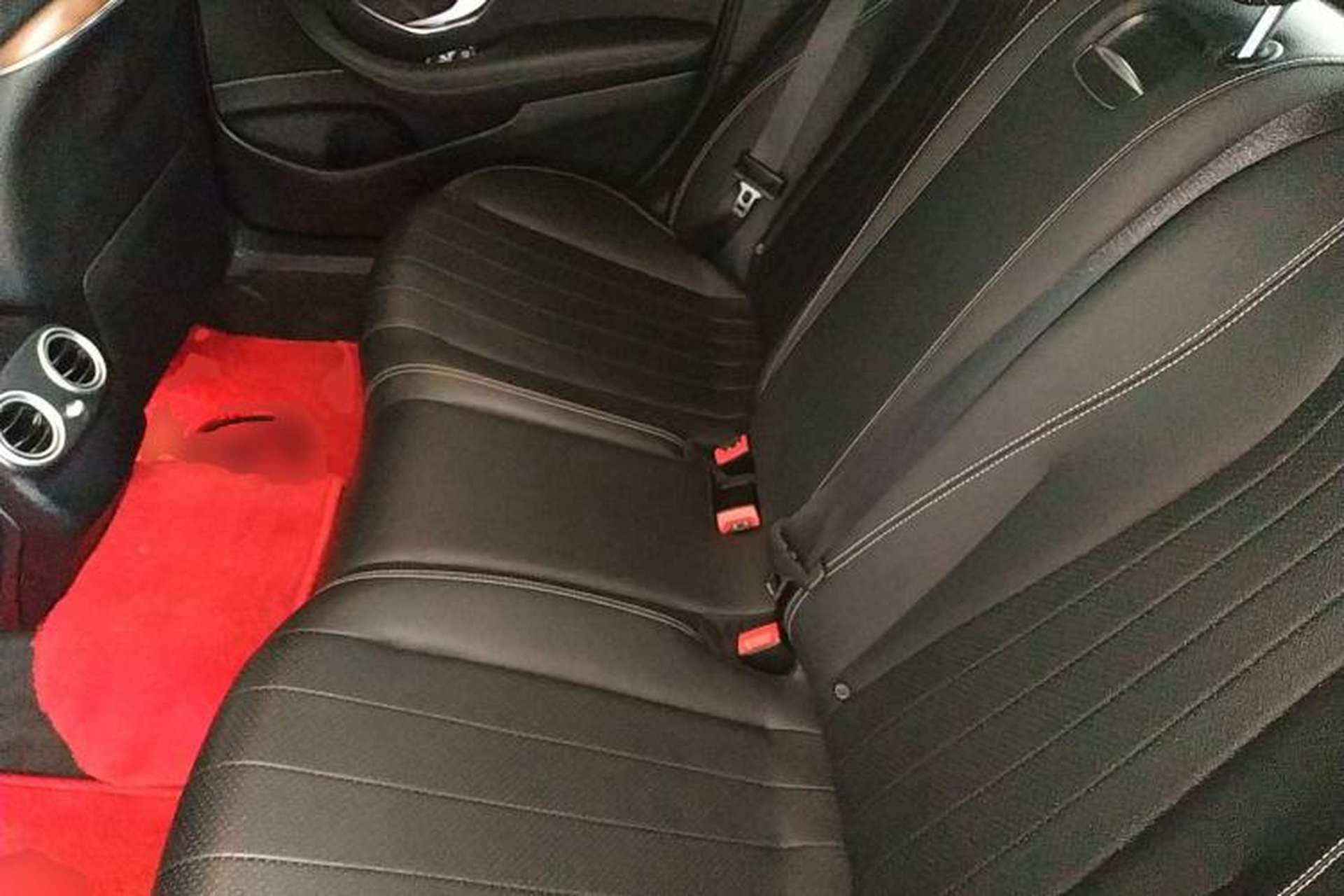 Used Mercedes-Benz E-Class 2018 E 300 L Stylish Model Interior 4