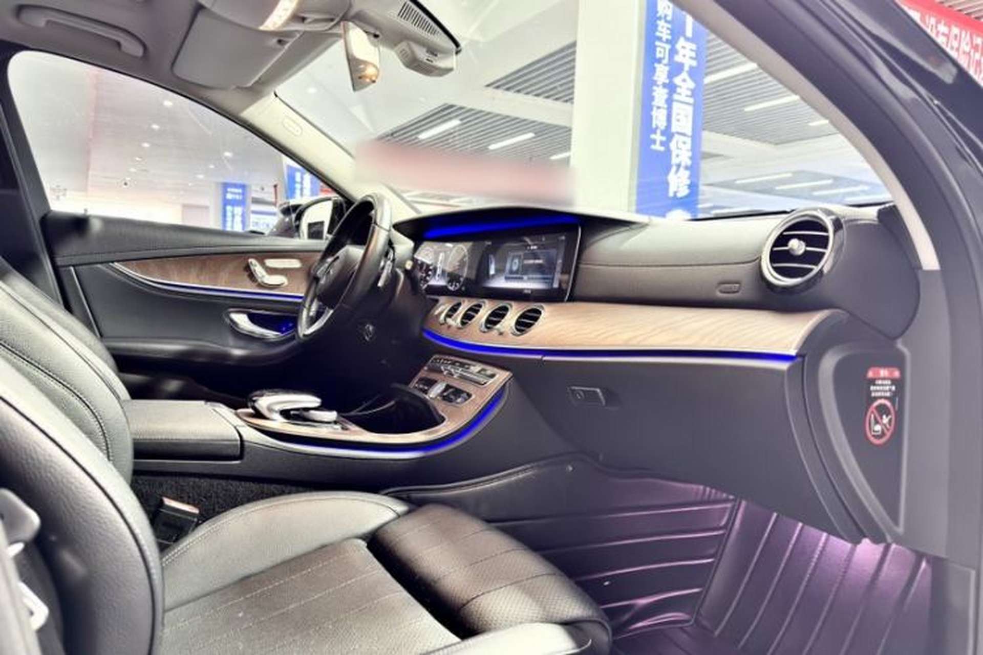 Used Mercedes-Benz E-Class 2018 Facelift E 200 L Interior 6