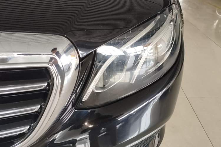 Used Mercedes-Benz E-Class 2018 Facelift E 300 L Luxury Edition Left Front Headlight