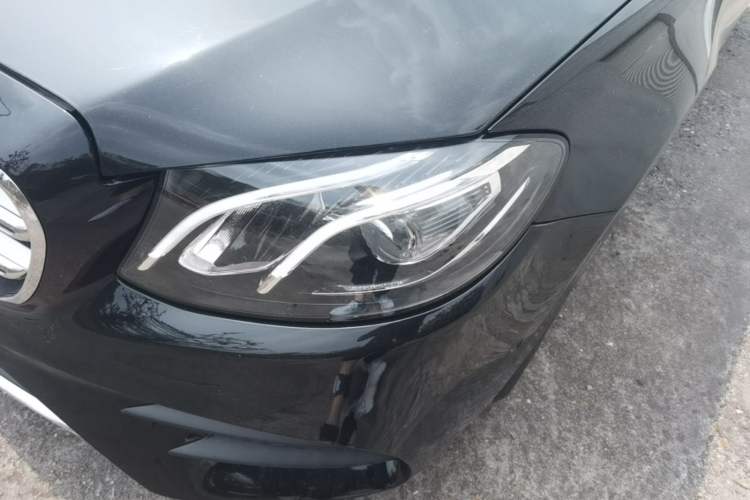 Used Mercedes-Benz E-Class 2018 Restyled E 300 L Sport Luxury Edition Left Front Headlight