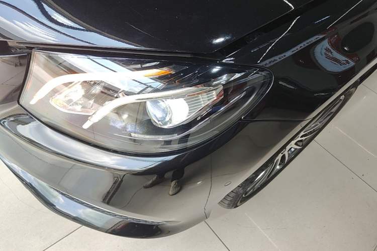 Used Mercedes-Benz E-Class 2018 E 200 L Left Front Headlight