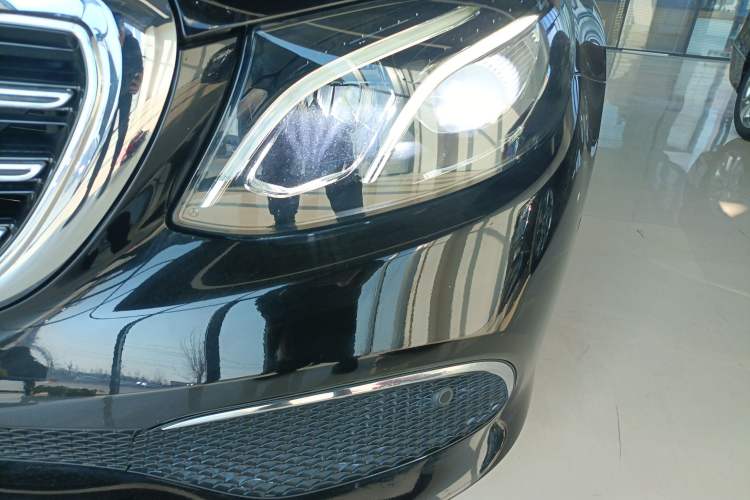 Used Mercedes-Benz E-Class 2018 E 200 L Left Front Headlight