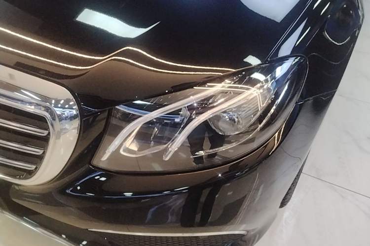Used Mercedes-Benz E-Class 2018 E 300 L Luxury Model Left Front Headlight