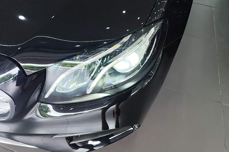 Used Mercedes-Benz E-Class 2018 Facelift E 200 L Sport Edition Left Front Headlight