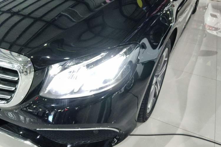 Used Mercedes-Benz E-Class 2018 E 200 L Sport Edition Left Front Headlight
