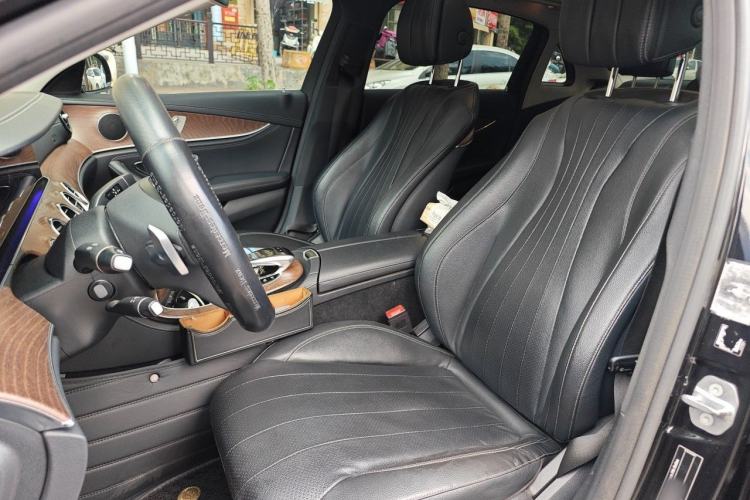 Used Mercedes-Benz E-Class 2018 Facelifted E 300 L Stylish Version Left Front Seat