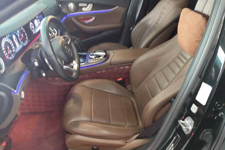 Used Mercedes-Benz E-Class 2018 Restyled E 300 L Sport Luxury Edition Left Front Seat