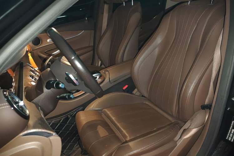 Used Mercedes-Benz E-Class 2018 E 200 L Left Front Seat