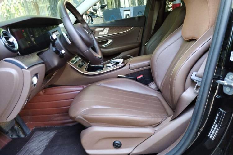 Used Mercedes-Benz E-Class 2018 Facelifted E 300 L Stylish Version Left Front Seat