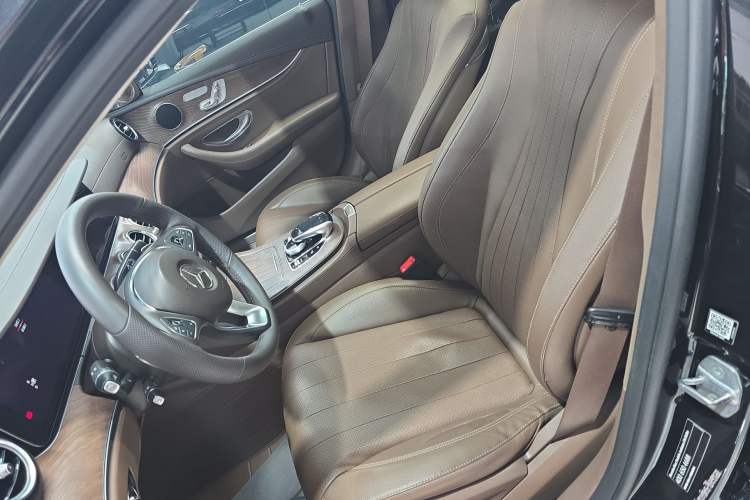 Used Mercedes-Benz E-Class 2018 Facelift E 300 L Luxury Edition Left Front Seat