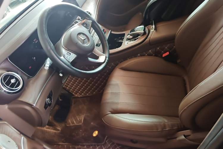 Used Mercedes-Benz E-Class 2018 Facelifted E 300 L Stylish Version Left Front Seat