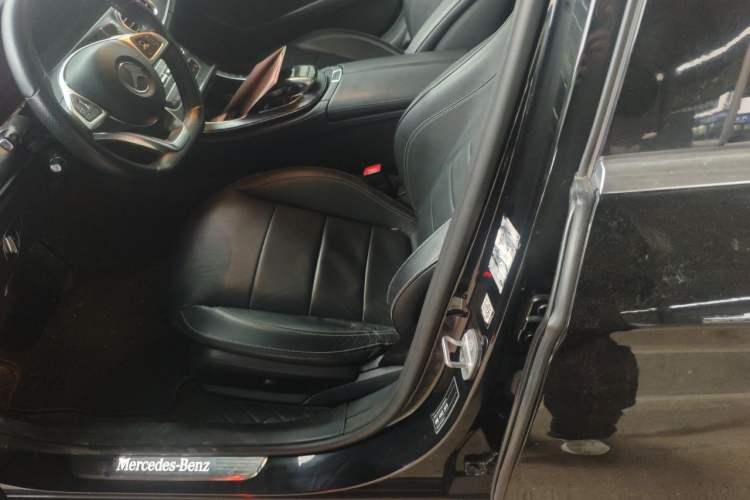 Used Mercedes-Benz E-Class 2018 E 320 L Sport 4MATIC Left Front Seat