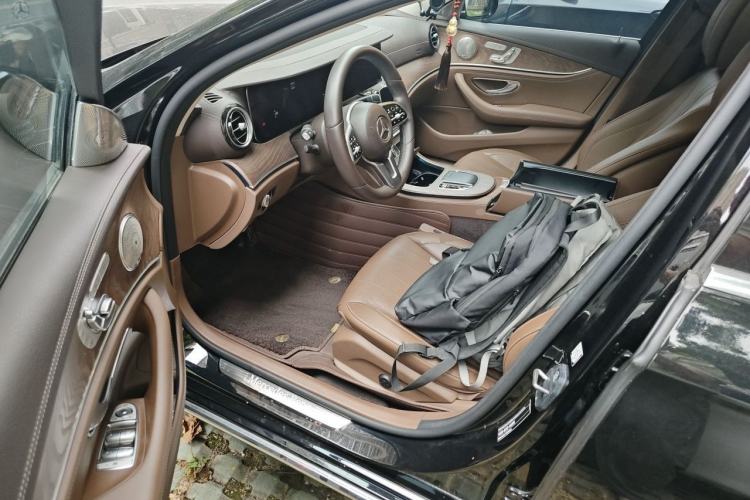 Used Mercedes-Benz E-Class 2018 Facelift E 300 L Luxury Edition Left Front Seat